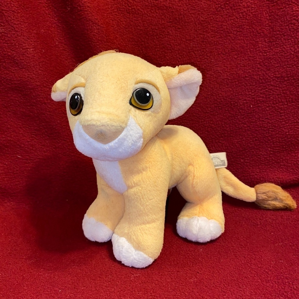 The lion King stuffed animal
